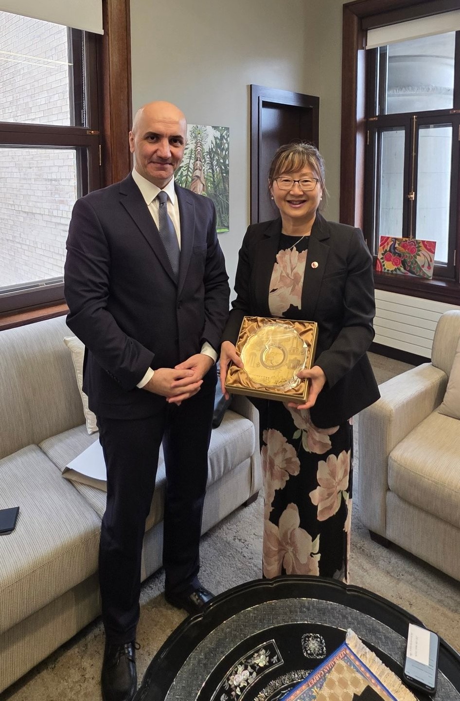 Meeting with Senator Yonah Martin Xeber basligi